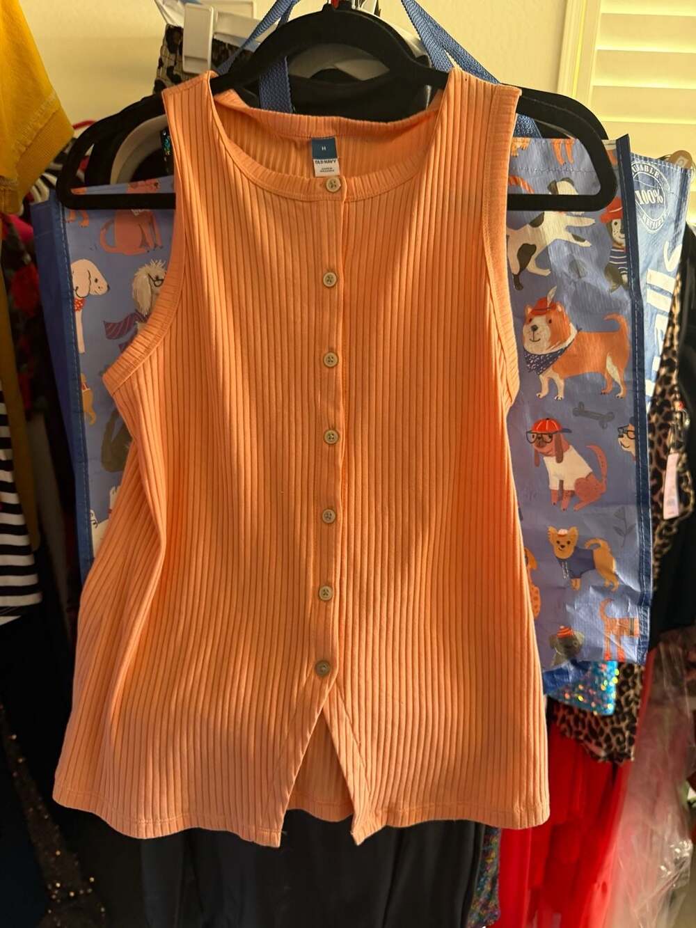 Old Navy Sleeveless Ribbed Button-Front Tank Top